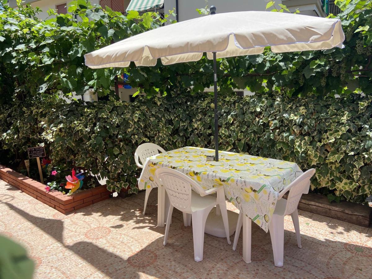 Appartement Casa Vacanze Gli Agrumi à Agropoli Extérieur photo