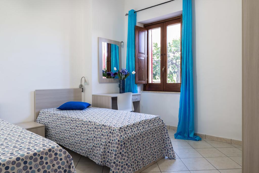 Appartement Casa Vacanze Gli Agrumi à Agropoli Chambre photo